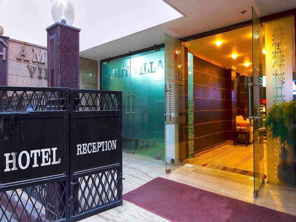 Hotel Amrit Villa 델리 외부 사진