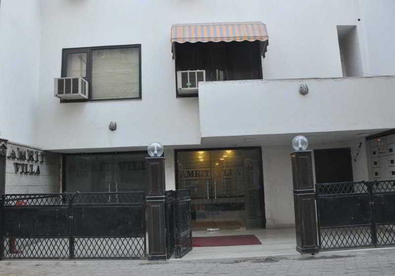 Hotel Amrit Villa 델리 외부 사진