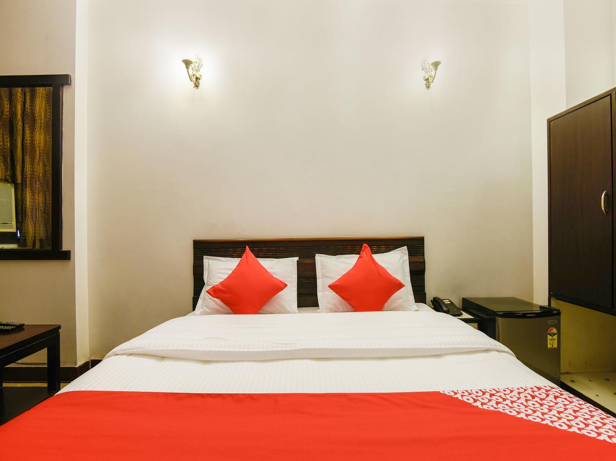 Hotel Amrit Villa 델리 외부 사진