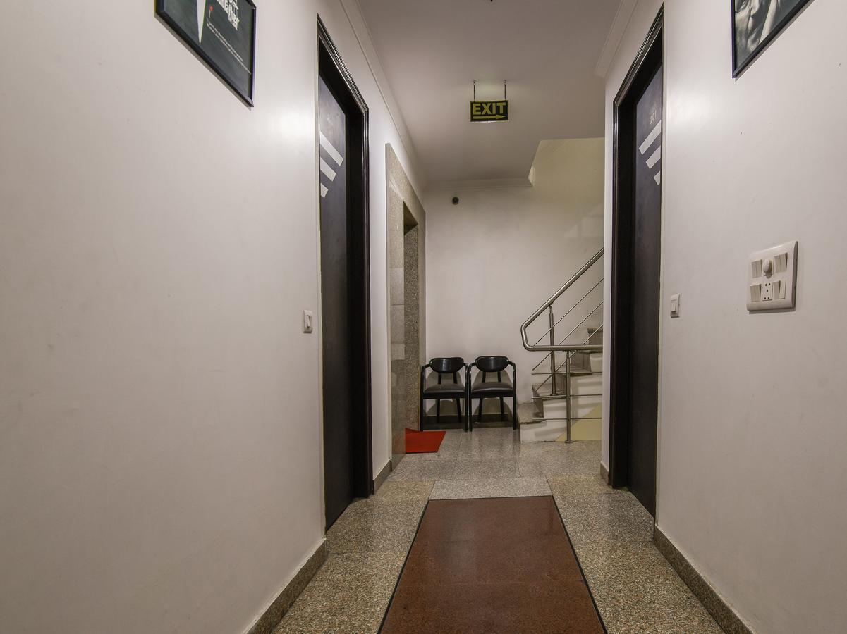 Hotel Amrit Villa 델리 외부 사진