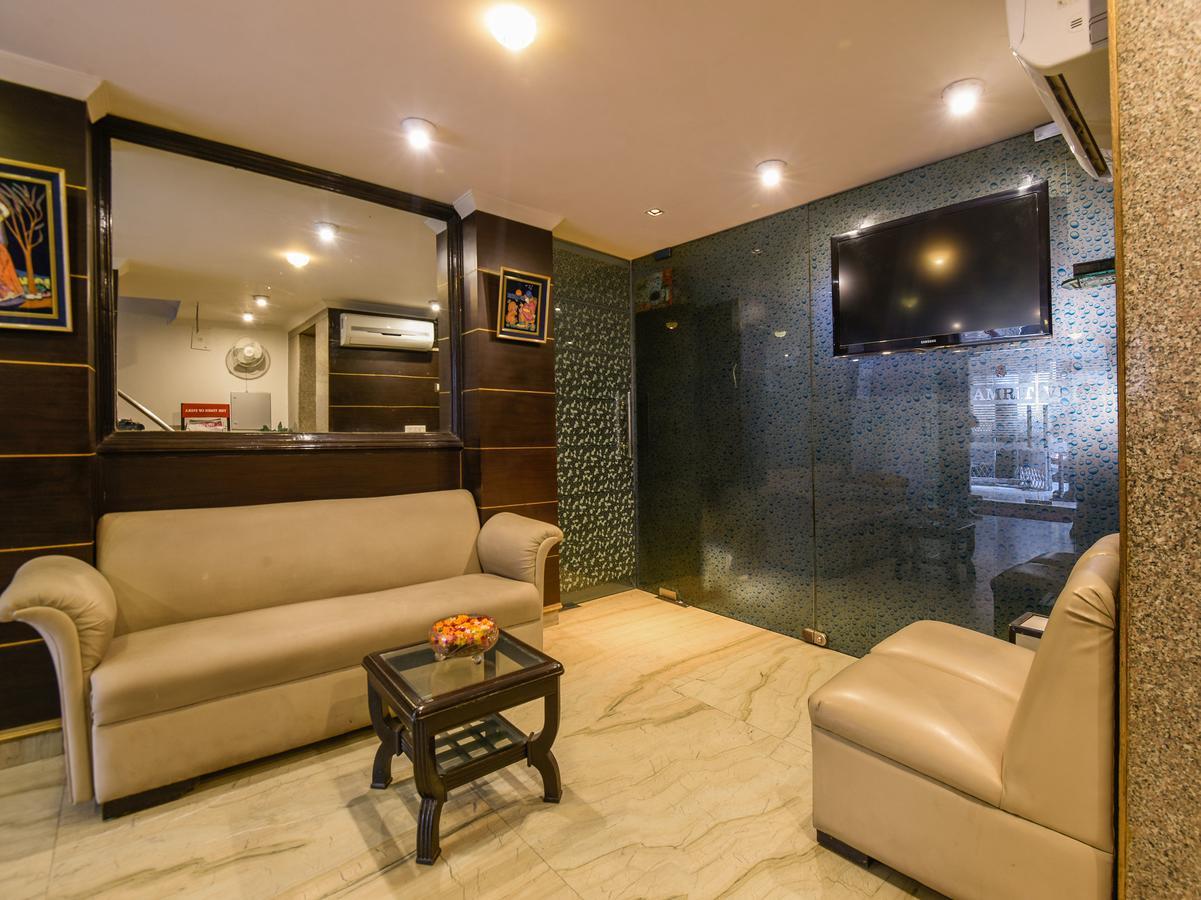 Hotel Amrit Villa 델리 외부 사진