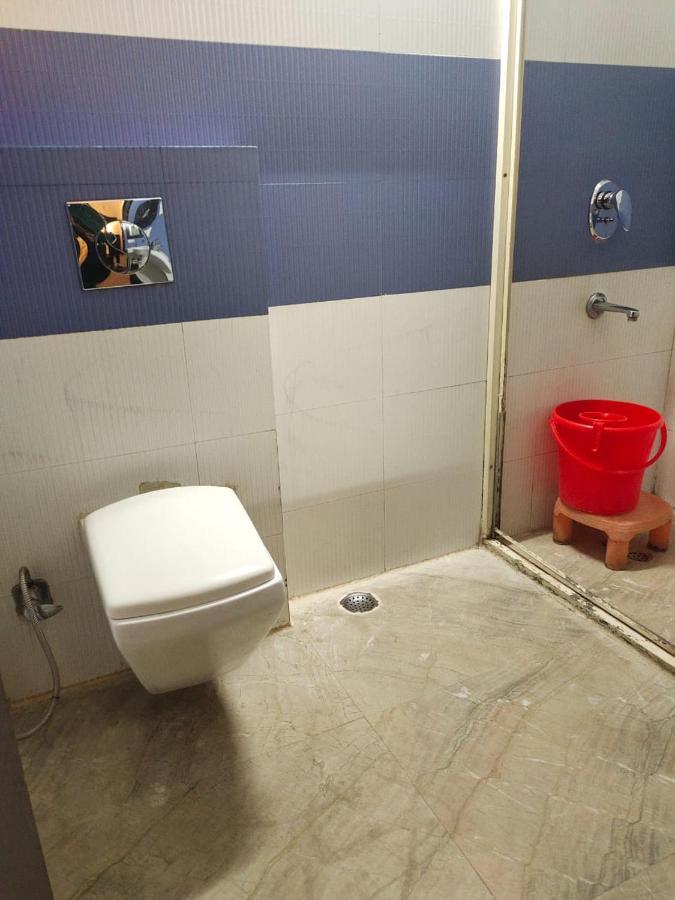 Hotel Amrit Villa 델리 외부 사진